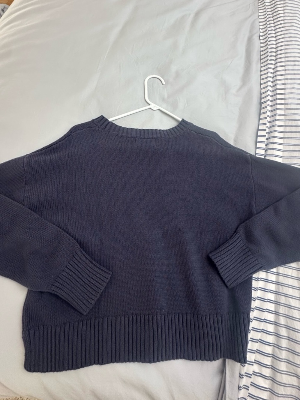 Old Navy Sweater - Picture 2 of 3